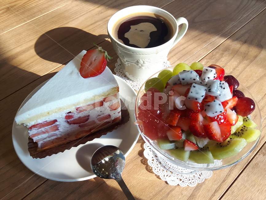 커피,디저트,케익,여유,오후시간,디저트,간식,후식,dessert,snack