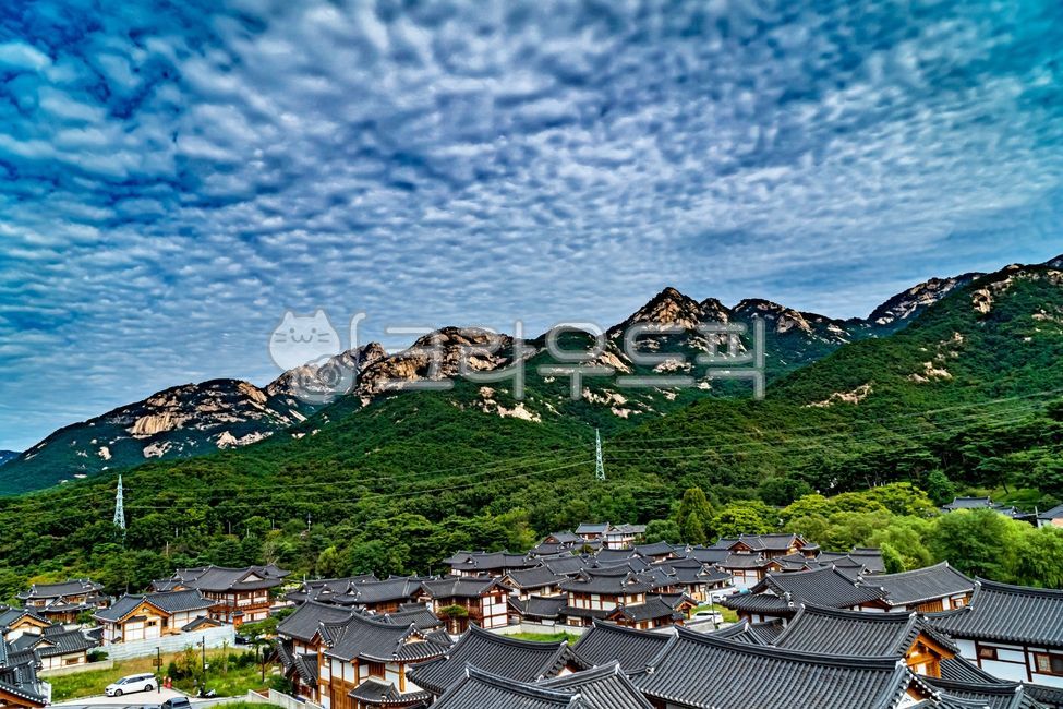 북한산,은평구,은평한옥마을,은평구한옥마을,한옥,한옥마을,한국,대한민국,서울,korea,seoul,hanok,koreanstylehouse,traditionalkoreanvillage,hanokvillage,hanokmaul,한국문화,한국전통,전통문화,한국풍경,한국자연,서울풍경,서울자연,풍경,landscape,경치,scenery,scene,view,하이행글,aerialview,bukhansan,산맥,산,mountain,range,mountainchain,mountains,nature,자연,옥외,outdoors