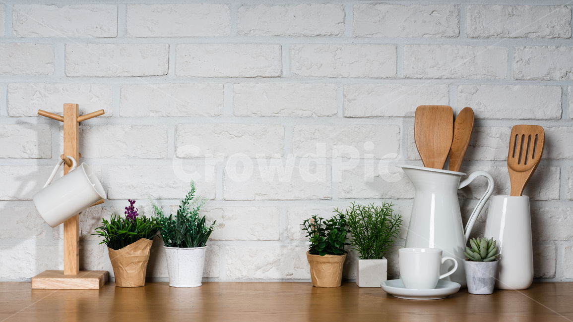 ceramic,spatula,cooking utensil,Cup drying rack,pattern,bright,Clean,inside,space,interior,pot,modern,trim,organize,coffee cup,neat,brick,cooking,kitchen utensils,kitchen,housewife,Woodenware,green,reflection,tree,Square,shelf,flower,spoon and chopsticks,