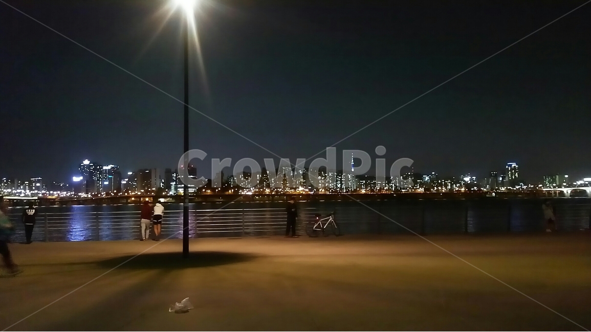 한강,야경,산책,도시,서울,강가,야경,밤,풍경,nightscape,night,landscape,도시,city,한국도시풍경,한국도시경관,korea cityscape,lighting,조명