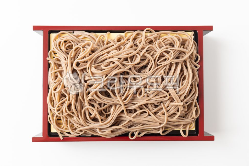Soba,zaru soba,cold soba,buckwheat noodles,cold buckwheat,noodles,buckwheat noodles,soba noodles,buckwheat,buckwheat dishes,Japanese food,Japanese culture,food,food products,ingredients,boiled