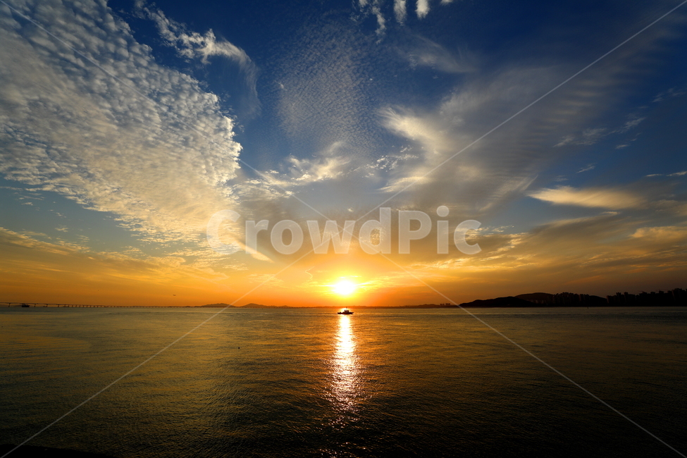 노을,석양,풍경,바다,인천,자연,풍경,nature,landscape,outdoors,옥외,sunlight,햇빛,sky,하늘,dusk,황혼,dawn,새벽,red sky,붉은 하늘,sunset,일몰