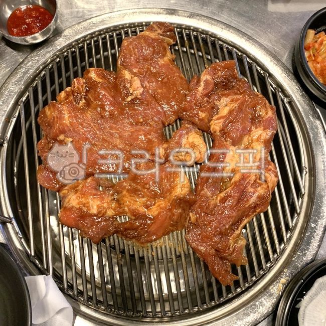 Yangyam Pork,meat dishes,Pig BBQ,koreanmeal,Grilled pork ribs,pork,porkmeal,BBQ,Korean food,ingredients,Soy sauce seasoning,koreanfood,Charcoal grill,charcoalgrill,charcoalgrilledpork,food,meal,bbq,meat,Pork barbecue,Charcoal grilled pork