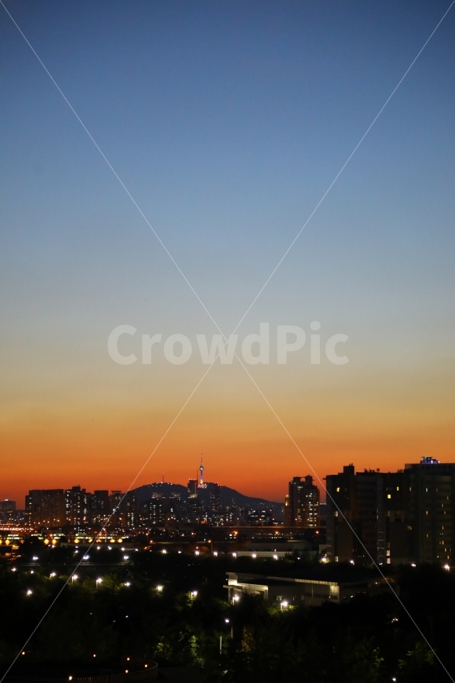 올림픽공원,남산타워,야경,서울야경,노을,하늘,도시,풍경,city,landscape,실루엣,그림자,silhouette,shadow