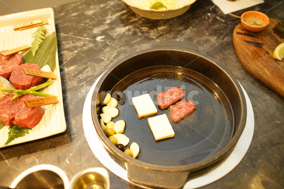 한우,고기,식사,육류,육식,음식,먹거리,푸드,food,소고기,술안주