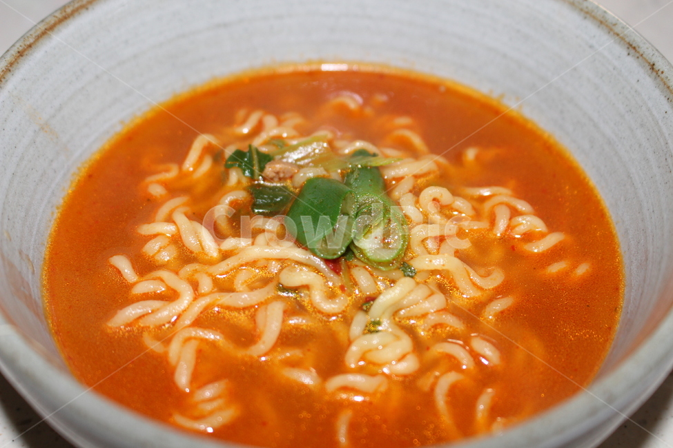 라면,ramen,음식,food,인스턴트,snack,간식,instant,noodle,hot,spicy,fiery,음식,식재료,요리,food,cook,meal,dishes,food reserves,면류,면요리,noodles,한식,한국음식,한국요리,korean food,korean dishes,korean meal,korean cook