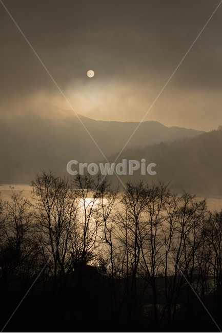 전북진안,용담댐,겨울풍경,물안개,풍경,자연,풍경,nature,landscape,한국자연풍경,한국자연경관,korea nature landscape,weather,날씨,outdoors,옥외