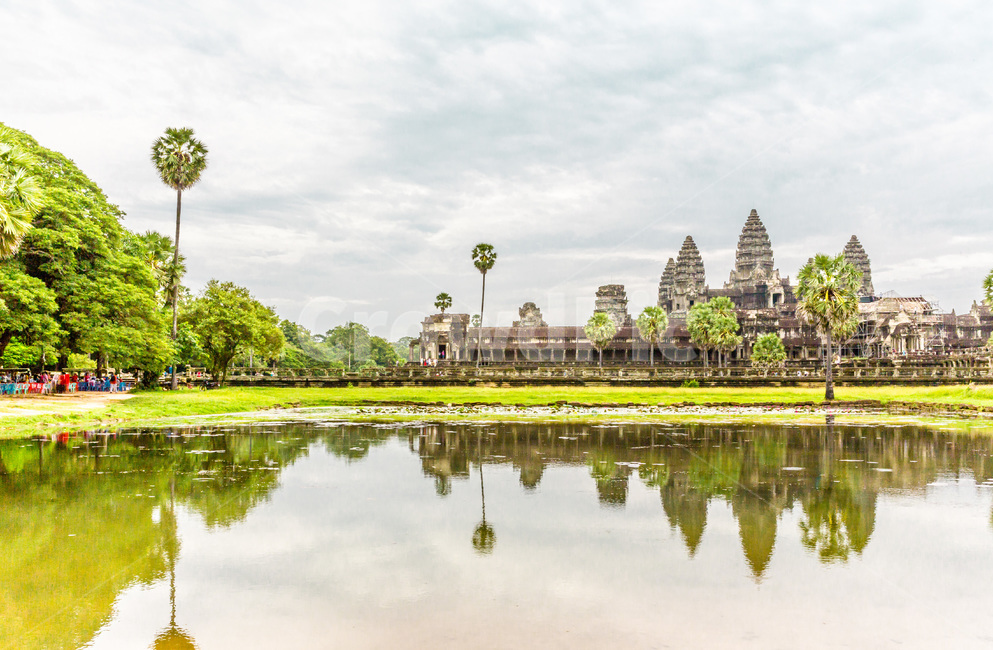 Cambodia,ancient architecture,reflection,nature,world cultural heritage,unesco,Historic sites,Emotion,employee,building,Angkor Wat