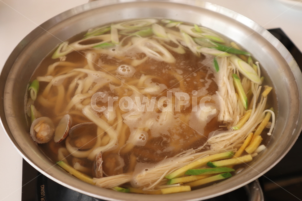 칼국수,바지락,바지락칼국수,면류,조개,해물,음식,식재료,요리,food,cook,meal,dishes,food reserves,면류,면요리,noodles
