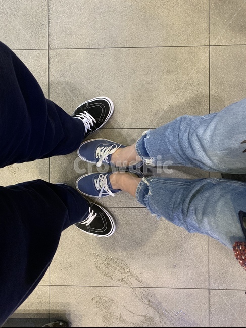 apparel,의복,clothing,의류,pants,shoe,신발류,footwear