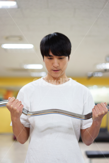 운동,남자,체조,스트레칭,체력단련,헬스,헬스장,자기관리,피트니스,몸관리,운동기구,근력운동,무산소운동,유산소운동,다이어트,아령,health,gym,dumbbell,fitness,diet,man,stretching,트레이닝,남성,사람,인물,인간,human,person,남성,남자,man,male,건강,헬스웨어,헬스케어,healthware,health care