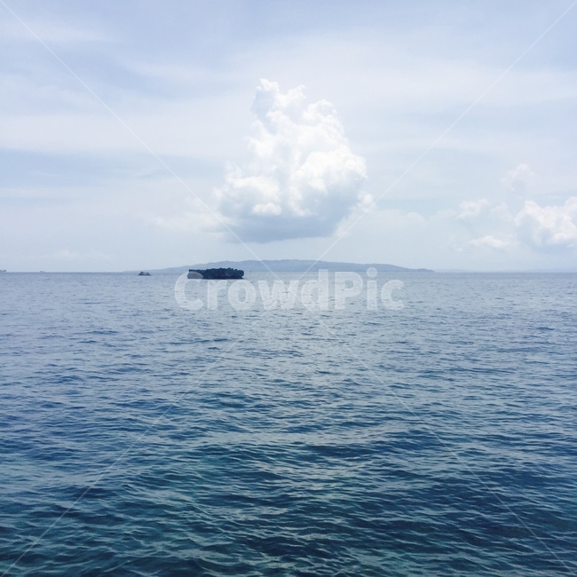 구름,바다,특이한구름,슈크림구름,하늘,자연,풍경,nature,landscape,outdoors,옥외,water,물,sea,ocean,대양,land,땅,shoreline,해안선
