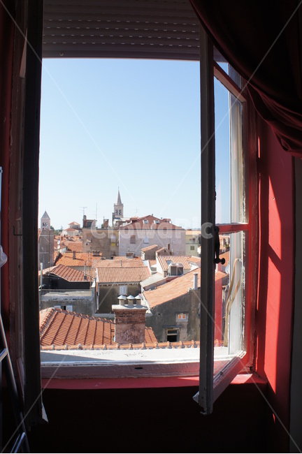 창문,창,window,풍경,지붕,landscape,roof,도시,풍경,city,landscape,해외,외국,세계,foreign,oversea,world,세계도시풍경,해외도시풍경,외국도시풍경,world cityscape