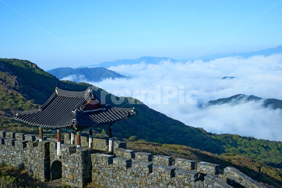 황매산,합천군,철쭉,풍경,산,자연,풍경,nature,landscape,한국자연풍경,한국자연경관,korea nature landscape,한국전통,한국문화,korean traditional,korean culture,건축물,건물외관,exterior,building,structure,architecture,construction,outdoors,옥외,건물,scenery