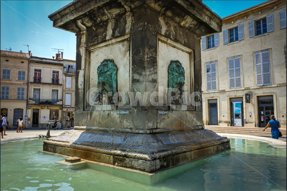 arles,아를,분수대,광장,남프랑스,france