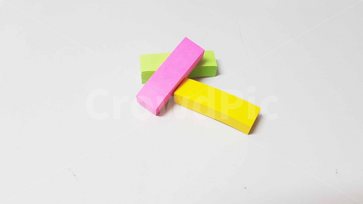 포스트잇,종이,메모지,메모,문구,도구,필기구,필기,사물,물건,오브젝트,thing,object,matter,학용품,문구류,사무용품,school supplies,stationery,office supplies,누끼,remove background