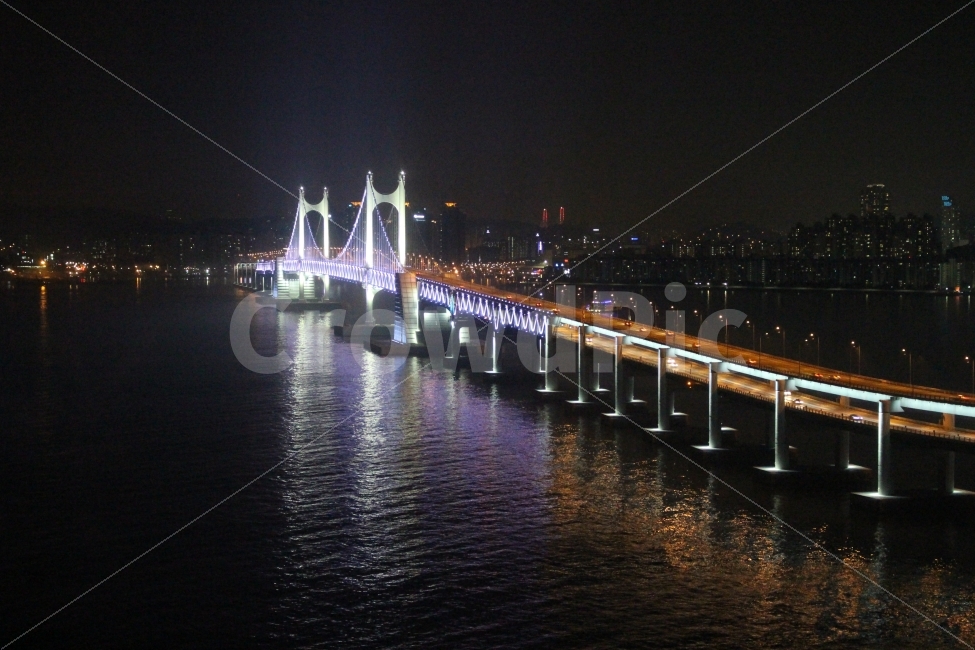 여행,바다,야경,다리,광안대교,밤,풍경,조명,도로,도시,풍경,city,landscape,야경,밤,nightscape,night,building,건물,bridge
