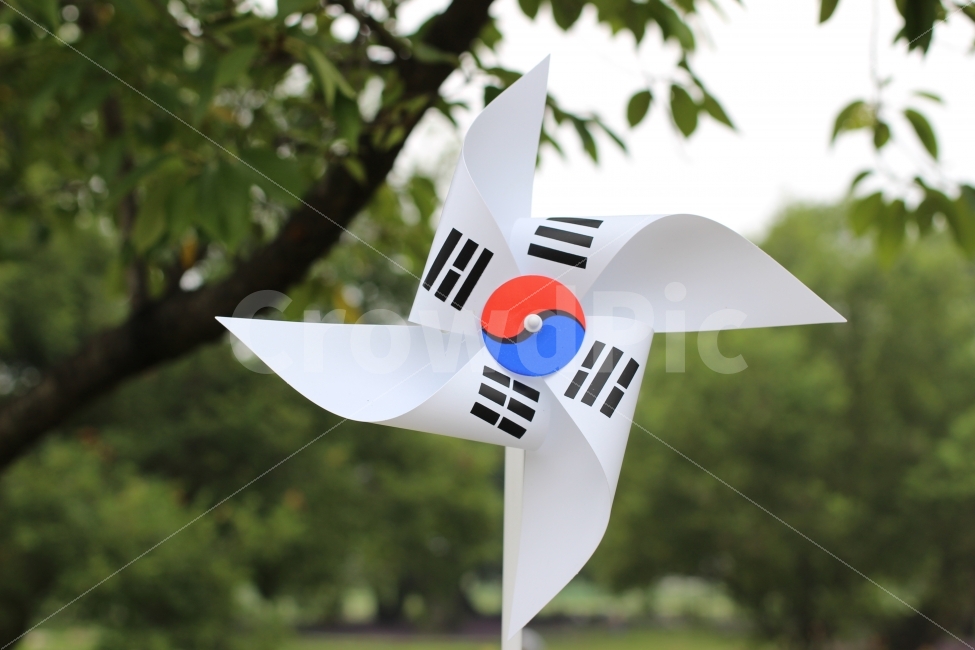 태극기,바람개비,울산,돌아라,바람,사물,물건,오브젝트,thing,object,matter