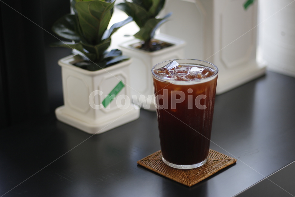 커피,카페,디저트,아메리카노,카페라떼,커피잔,머그잔,핸드드립,콜드브루,coldbrew,coffee,cafe,dessert,americano,brewning,handdrip,dripcoffee,brewingcoffee,커피,카페,coffee,cafe