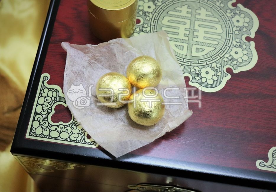 gold,Oriental medicine clinic,Chinese medicine,approximately,Oriental medicine hospital,Gongjindan,health,tonic,food