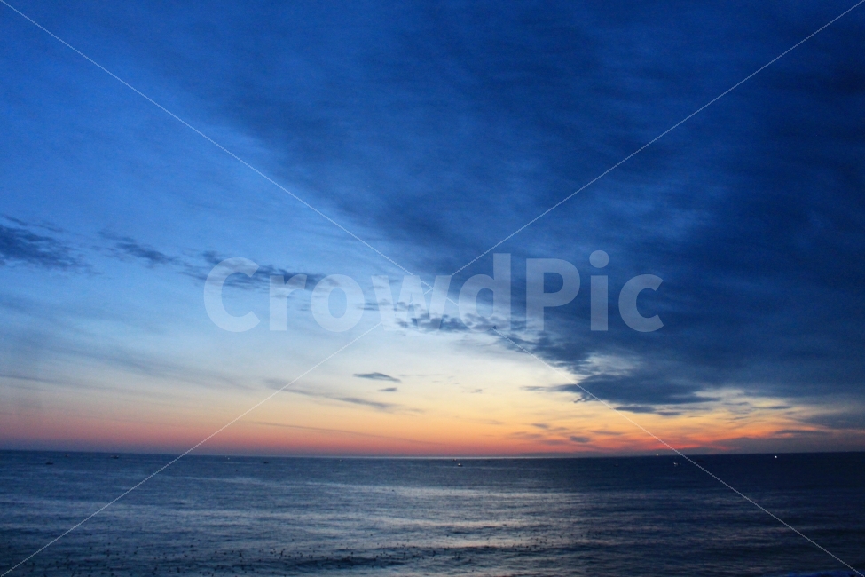 속초,바다,하늘,아침,해변,여행,자유,감성,자연,travel,sea,ocean,sky,sunrise,light,blue,nature,자연,풍경,nature,landscape,outdoors,옥외