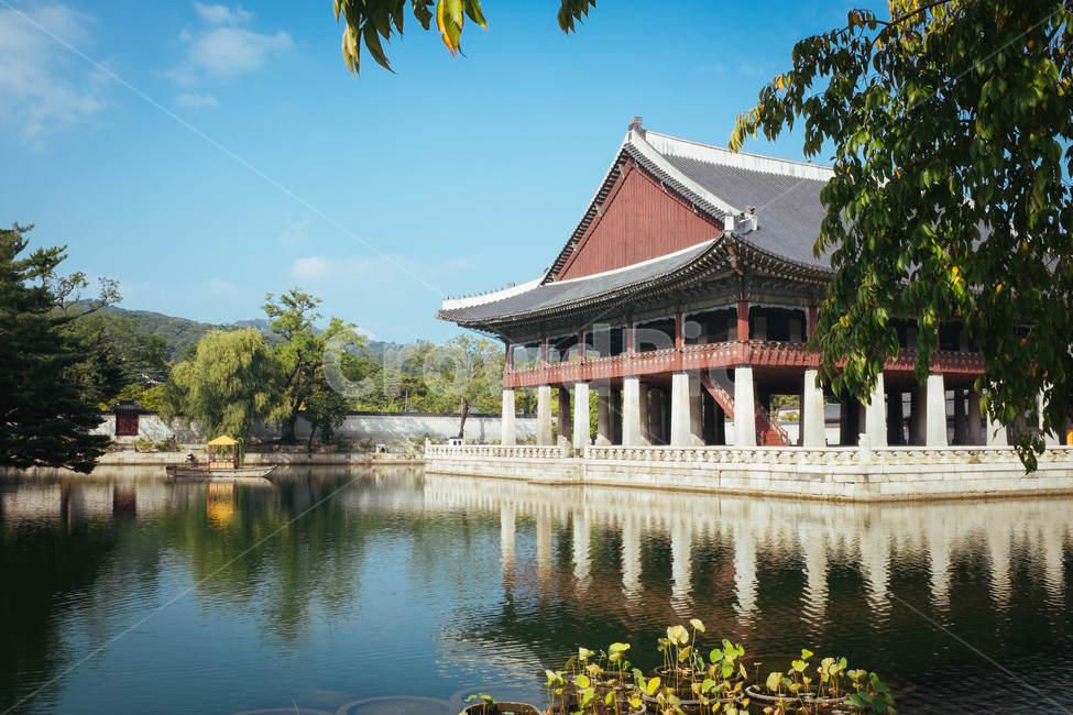 경회루,경복궁,고궁,누각,연못,한국전통,한국문화,korean traditional,korean culture,랜드마크,landmark,tourist attraction,한국랜드마크,한국관광지,한국명소,korea landmark,korea tourist attraction,건축물,건물외관,exterior,building,structure,architecture,construction