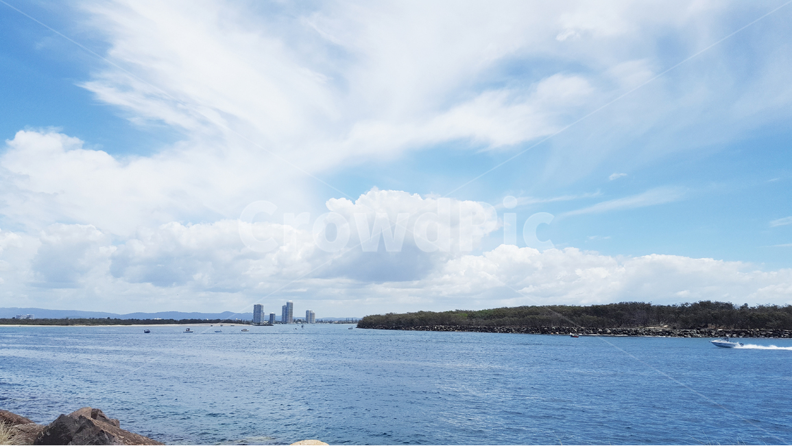 골드코스트,호주,해변,바다,도시풍경,도시뷰,해안도시,비치,goldcoast,australia,beach,sea,ocean,landscape,view,viewpoint,scenary,scene,파란하늘,랜드마크,서퍼스파라다이스,surfersparadise,자연,풍경,nature,landscape,해외,외국,세계,foreign,oversea,world,세계자연풍경,해외자연풍경,외국자연풍경,world nature landscape,outdoors,옥외,land,땅
