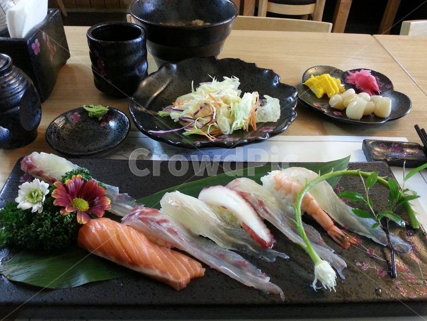초밥,혼밥,1인초밥,스시,sushi,음식,식재료,요리,food,cook,meal,dishes,food reserves,수산물,해산물,fishery products,seafood,일식,일본음식,일본요리,Japanese food,Japanese dishes,Japanese meal,Japanese cook