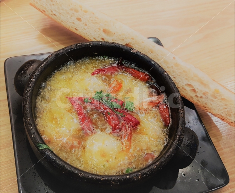 스페인음식,깜바스,spain,food,스페인전통음식,여행,travel,eat,hot,뜨거운,먹다,새우,seafood,spainfood,shrimp,음식,식재료,요리,food,cook,meal,dishes,food reserves,양식,서양음식,서양요리,western food,western dishes,western meal,western cook