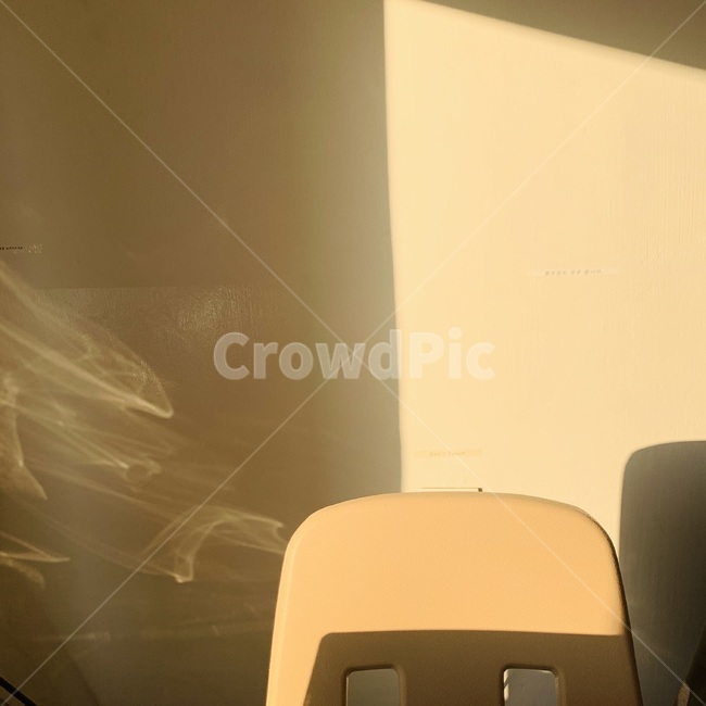 카페,감성,노란색,노랑,yellow,의자,배경,그림자