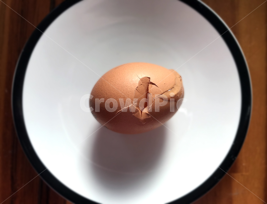 계란,깨진,금이간,egg,food,깨진계란,날계란,음식,음식,식재료,요리,food,cook,meal,dishes,food reserves