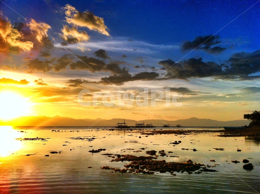 해안,구름,일몰,산책,해변,자연,풍경,nature,landscape,outdoors,옥외,sunset,red sky,붉은 하늘,sky,하늘,dusk,황혼,dawn,새벽