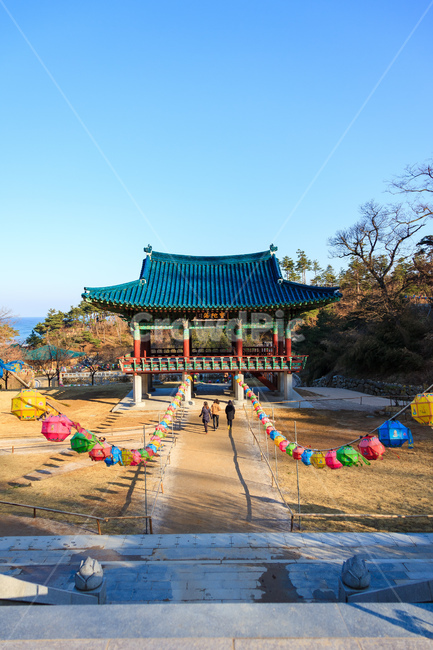 절,고대,불교,역사,낙산사,한국전통,한국문화,korean traditional,korean culture,종교,신앙,religion,belief,faith,건축물,건물외관,exterior,building,structure,architecture,construction