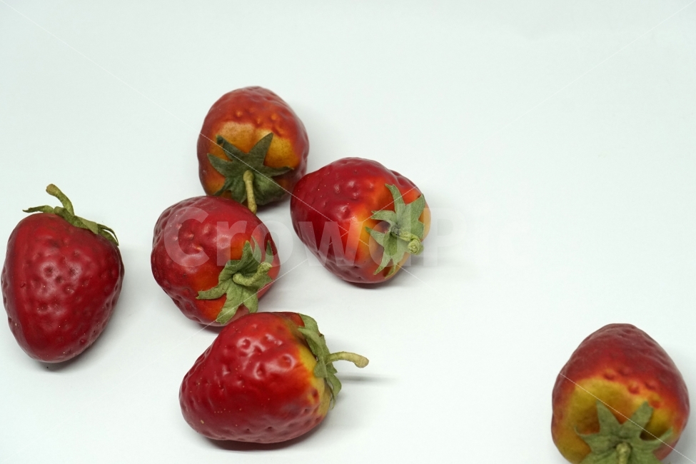 누끼,사물,물건,소품,장식품,딸기,과일,열매,fruit,strawberry,누끼사진,오브젝트,object,컨셉,콘셉,concept,과실,모형,사물,물건,오브젝트,thing,object,matter,누끼,remove background
