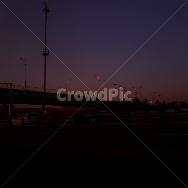 노을,보라색,어둠,길,rode,어둑,nature,자연,도로,road,햇빛,sunlight,sky,하늘,dawn,새벽,sunset,일몰,redsky,붉은하늘,dusk,황혼