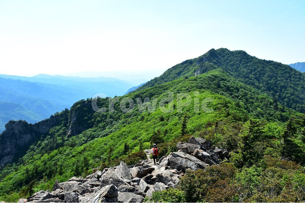 설악산,풍경,국립공원,자연,명산,100대명산,nature,산,비경,landscape,서북능선,너덜지대,바위,자연,풍경,nature,landscape,한국자연풍경,한국자연경관,korea nature landscape,outdoors,옥외,human,인간,person,사람