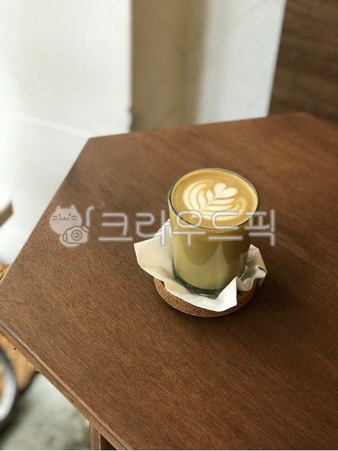 커피,유리잔,라떼,라떼아트,커피아트,카페라떼,커피,카페,coffee,cafe
