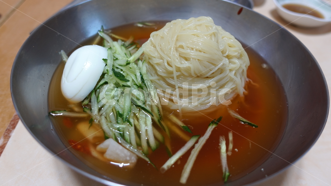 밀면,국수,부산밀면,음식,식사,food,meal,dish,egg,계란,noodle,면류,면요리,noodles