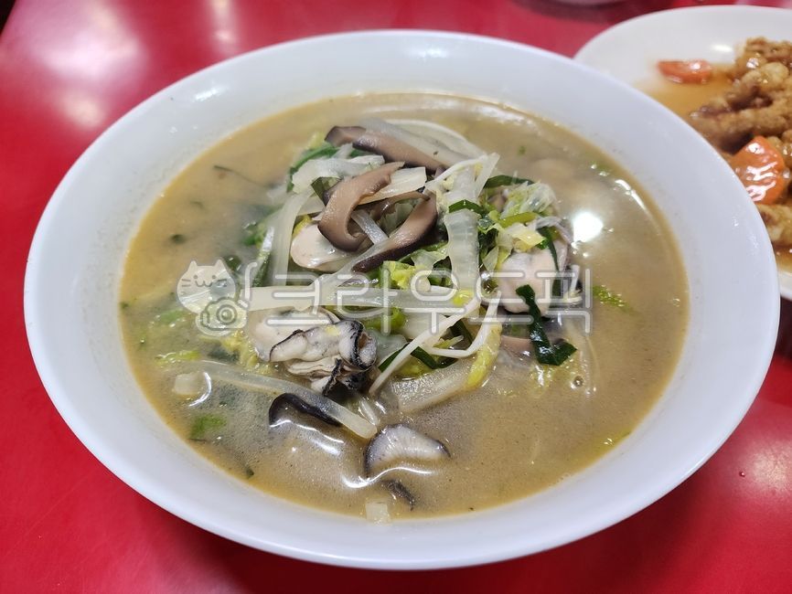 굴짬뽕,짬뽕,중국음식,중식,음식,식사,jjamppong,food,meal,bowl