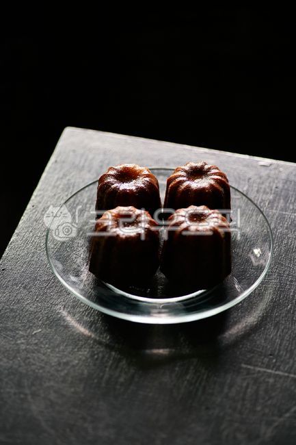 까눌레,디저트,빵,카페,food,음식,sweets,과자