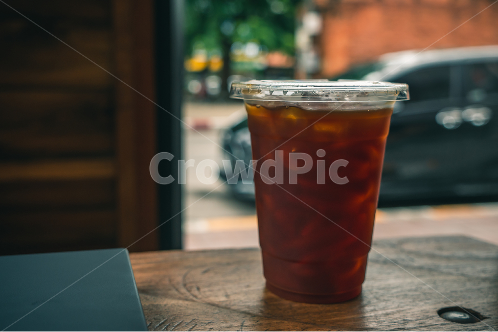 아이스,아메리카노,여름,음료,시원한,얼음,시원한아메리카노,아이스아메리나코,커피,coffee,longblack,롱블랙,노트북,나무테이블,카페,cafe,americano,ice,커피,카페,coffee,cafe