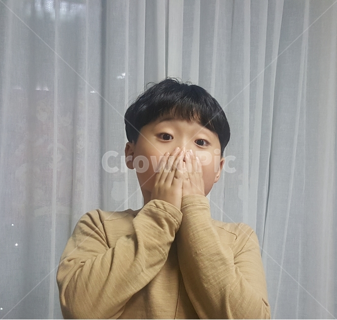 어린이,표정,child,일상,놀람,사람,인물,인간,human,person,얼굴표정,facial expression,face,어린이,어린아이,child,children,kid