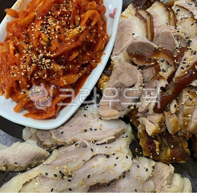 족발,수육,food,무말랭이,음식,고기,보쌈