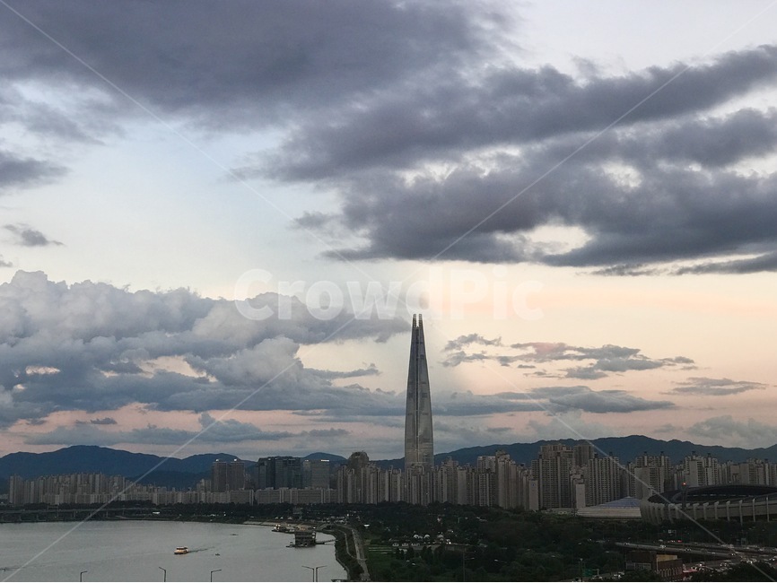하늘,구름,한강,풍경,타워,도시,풍경,city,landscape,한국도시풍경,한국도시경관,korea cityscape,랜드마크,landmark,tourist attraction,한국랜드마크,한국관광지,한국명소,korea landmark,korea tourist attraction,nature,자연,outdoors,옥외,경치,weather,날씨,steeple,뾰족한 탑,building,건물,spire,첨탑,architecture,건축물,tower,탑