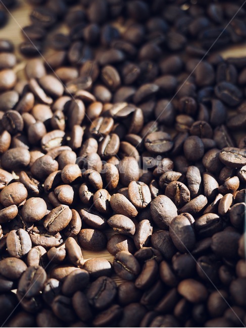 커피원두,원두,커피콩,로스팅원두,로스팅,커피,아메리카노,배경,음료,coffeebeans,coffeebean,roastingbeans,roasting,coffee,americano,background,beverage,커피,카페,coffee,cafe
