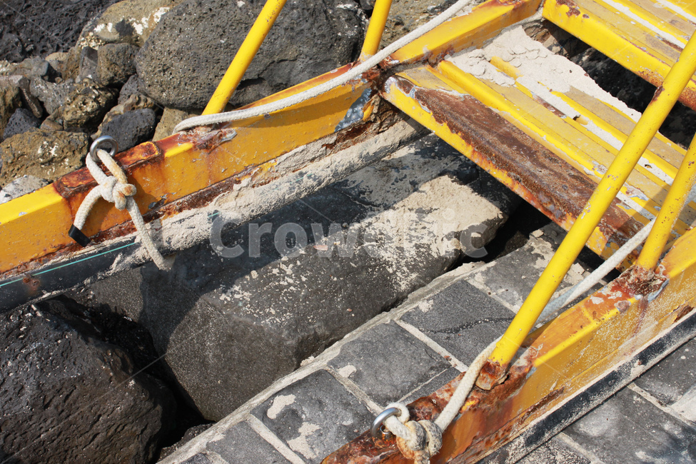 사다리,노랜색,돌,바위,ladder,yellow,rock,boulder