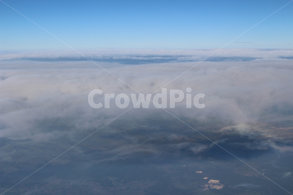 비행기,비행기창밖,구름,하늘,상공,비행기밖풍경,sky,cloud,자연,풍경,nature,landscape,weather,날씨,outdoors,옥외