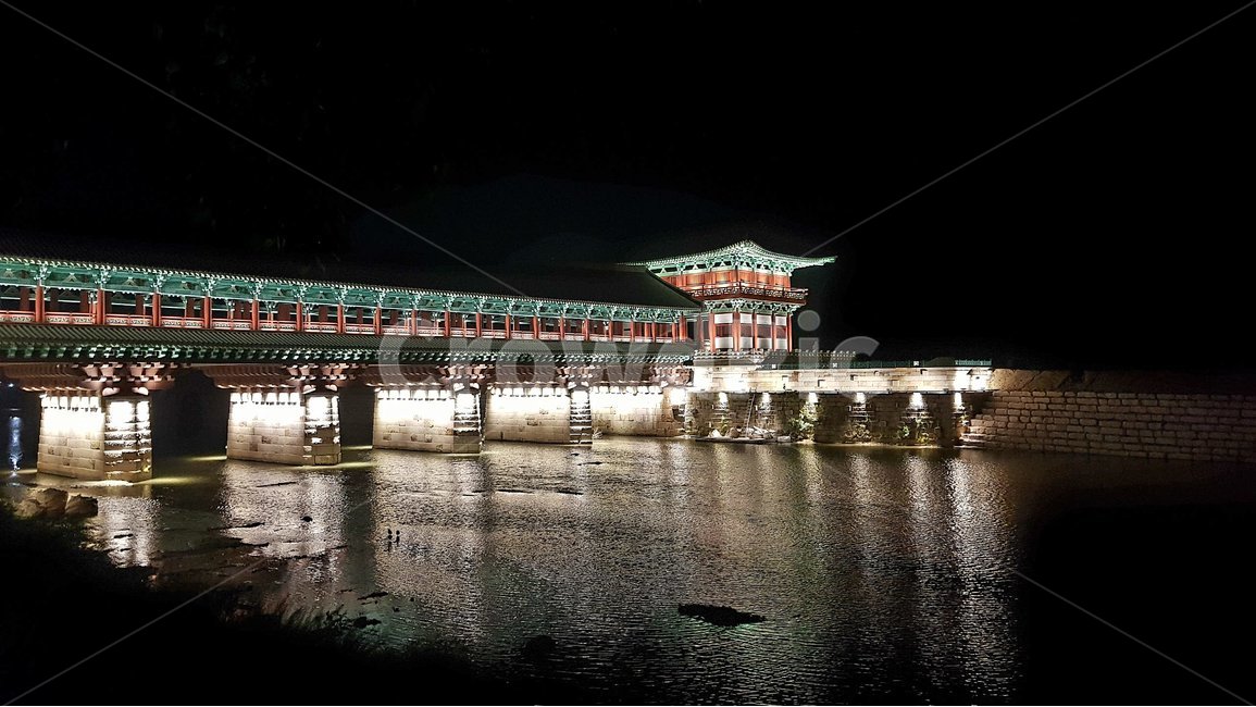 다리,야경,전통,강,풍경,강물,불빛,경주,월정교,야경,밤,풍경,nightscape,night,landscape,한국전통,한국문화,korean traditional,korean culture,랜드마크,landmark,tourist attraction,한국랜드마크,한국관광지,한국명소,korea landmark,korea tourist attraction,building,건물,architecture,건축물,pagoda,탑,shrine,신사,worship,예배