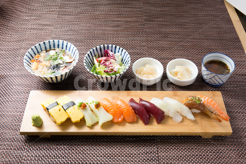 음식,요리,일식,초밥,모듬초밥,모듬초밥,음식,식재료,요리,food,cook,meal,dishes,food reserves,일식,일본음식,일본요리,Japanese food,Japanese dishes,Japanese meal,Japanese cook