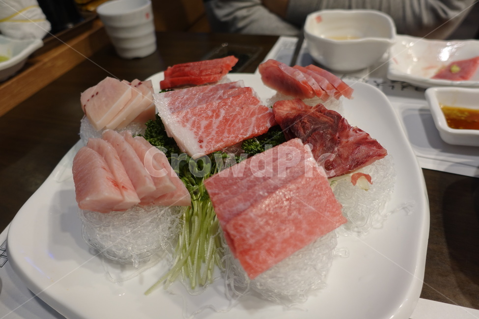 참치,참치회,참다랑어,일식,회,해산물,바다음식,음식,식재료,요리,food,cook,meal,dishes,food reserves,수산물,해산물,fishery products,seafood,일식,일본음식,일본요리,Japanese food,Japanese dishes,Japanese meal,Japanese cook